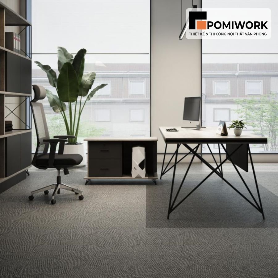 ban lam viec lanh dao kieu dang dep chan sat mat go ben bi