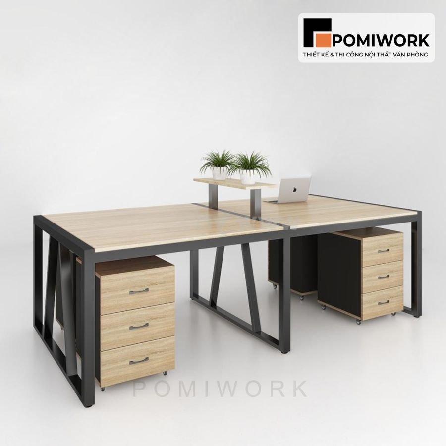 ban lam viec nhom 4 nguoi ngoi co hoc tu tien loi