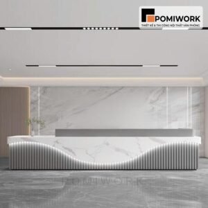 Quầy lễ tân thiết kế cong mềm mại – Mẫu bàn tiếp tân hiện đại, đẳng cấp và chuyên nghiệp